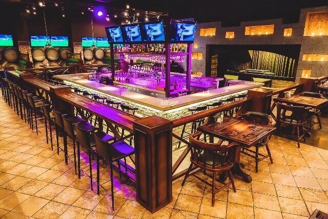 Паб Yard House — Алматы
