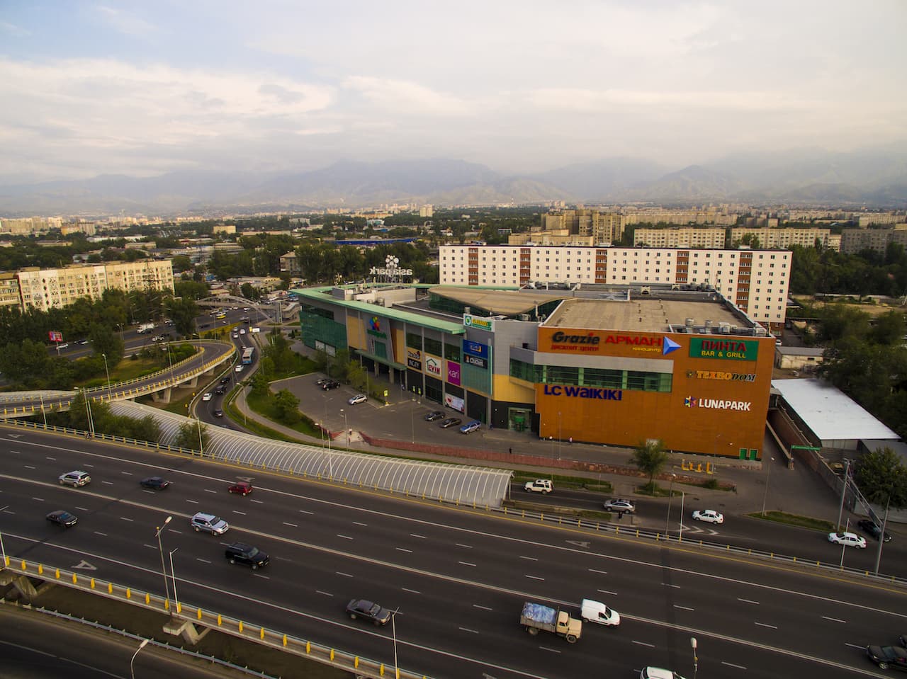 ТРЦ Asia Park
