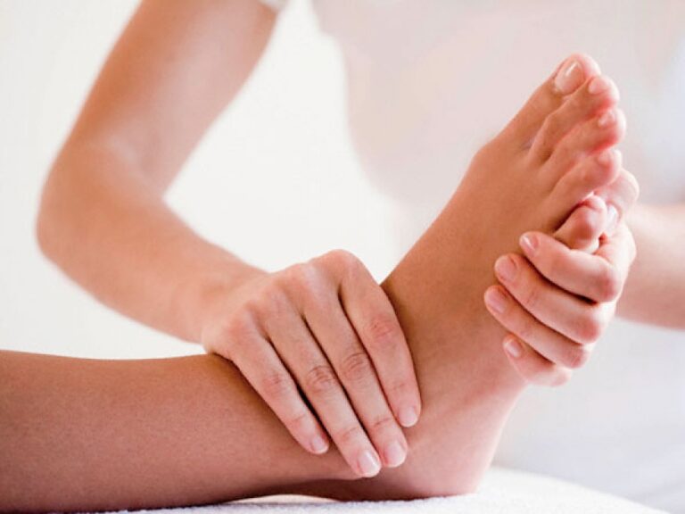 massage feet 768x576