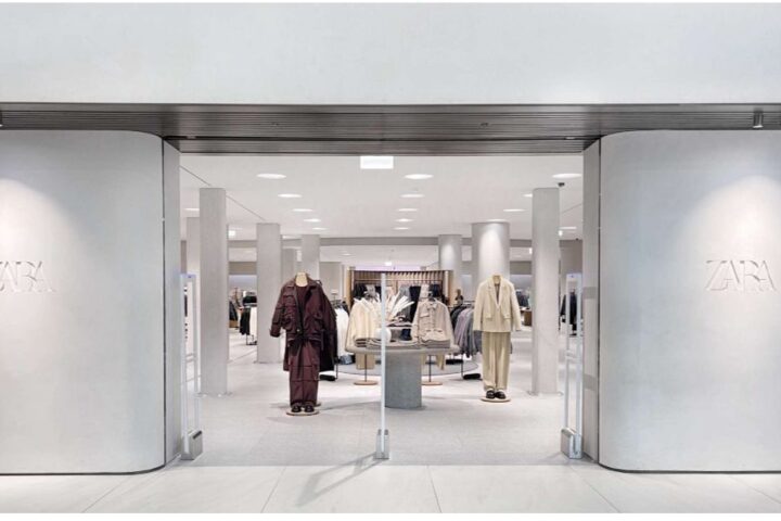 ZARA — магазин одежды — в ТРЦ Aport Mall East