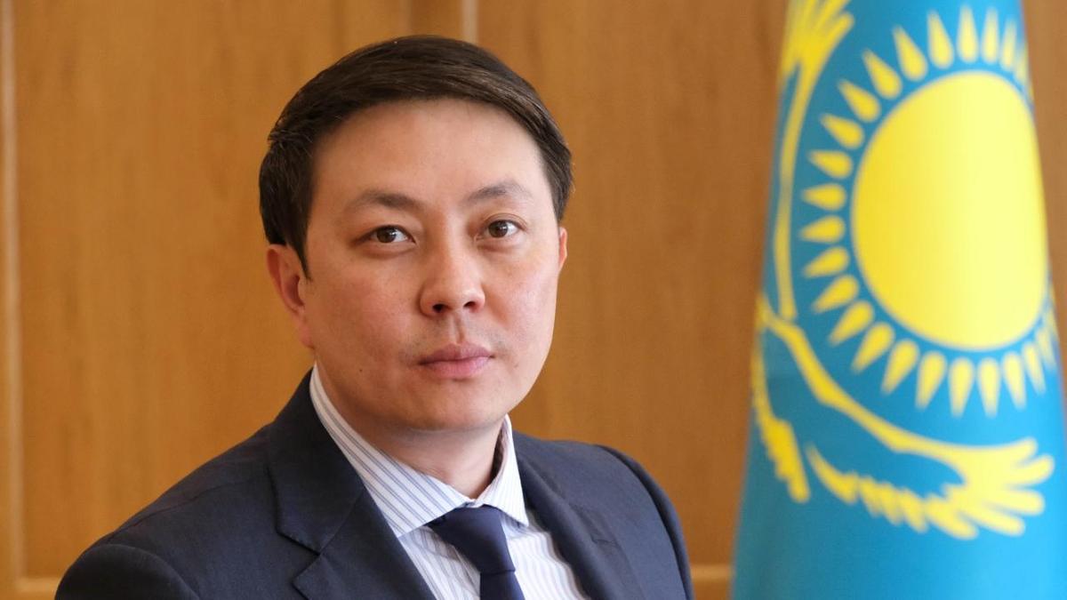Еркебулан Оразалин, аким Медеуского района Алматы