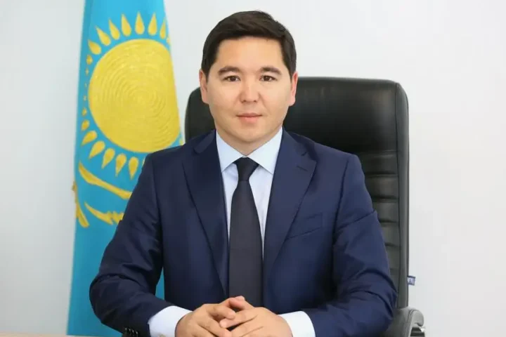 Абзал Егембердиев