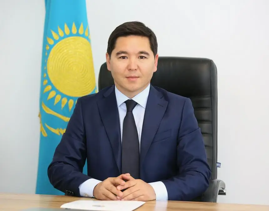Абзал Егембердиев, аким Ауэзовского района Алматы