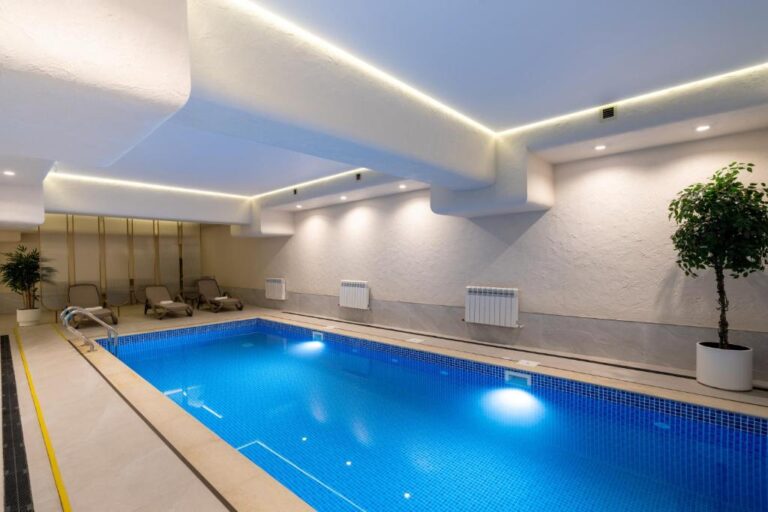 almaty spa pool 1 768x512