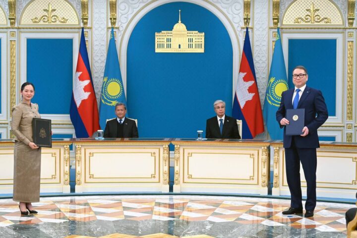 Казахстан и Камбоджа подписали меморандум о торговле