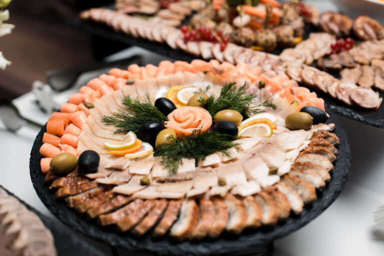 food1 768x512