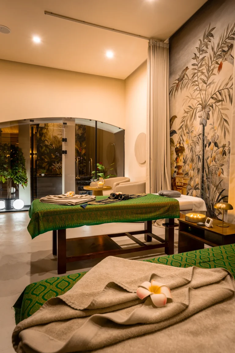 gallery spa lounge 768x1152