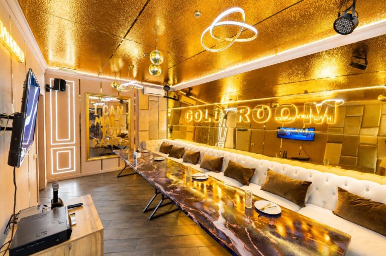 gold room 1.dsermdqh 19cjyv 768x510