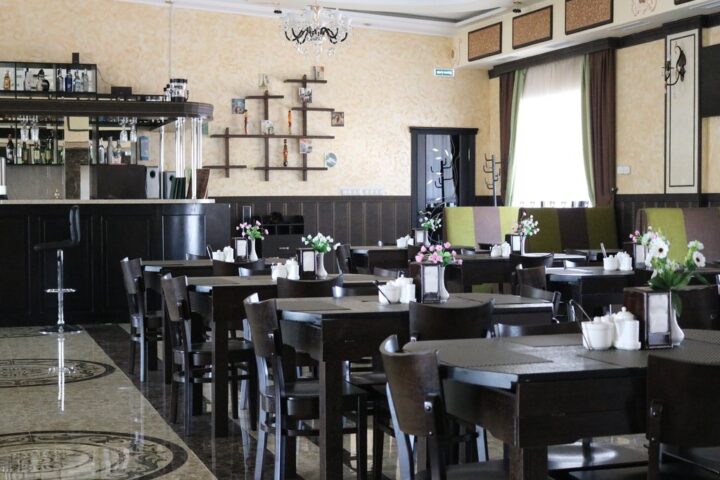 Ресторан «Салют» — отель Salut Hotel Almaty — Алматы
