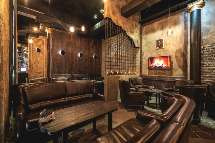 Лаундж-бар Tangiers Lounge — улица Карасай батыра — Алматы