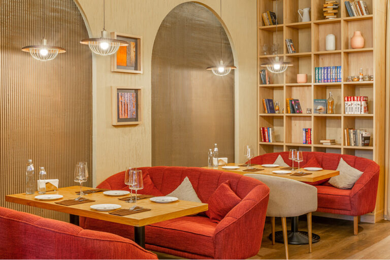 interior028 768x512